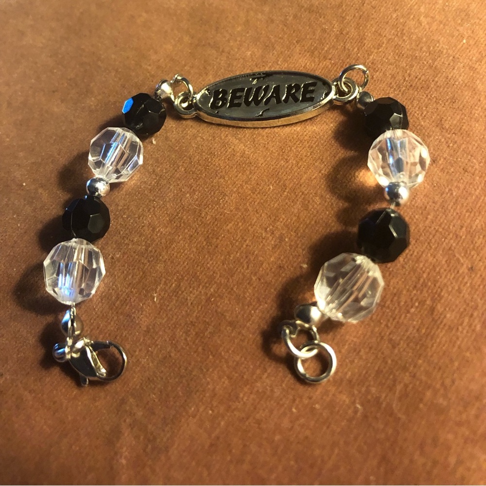 🎃Halloween “Beware” Costume Bracelet- 792 $8 or 🦋